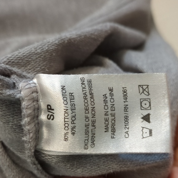 Harry Potter Gryffindor Hoodie / Sweatshirt - Picture 4 of 5